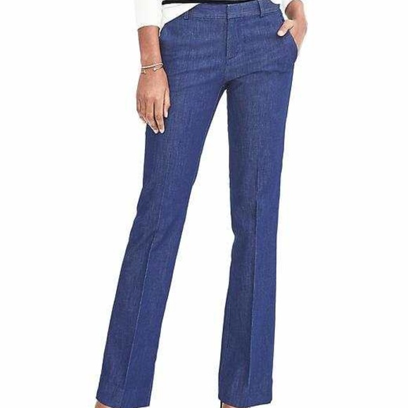 Banana Republic Pants - Banana Republic Logan Rinsed Denim Pants size 00P